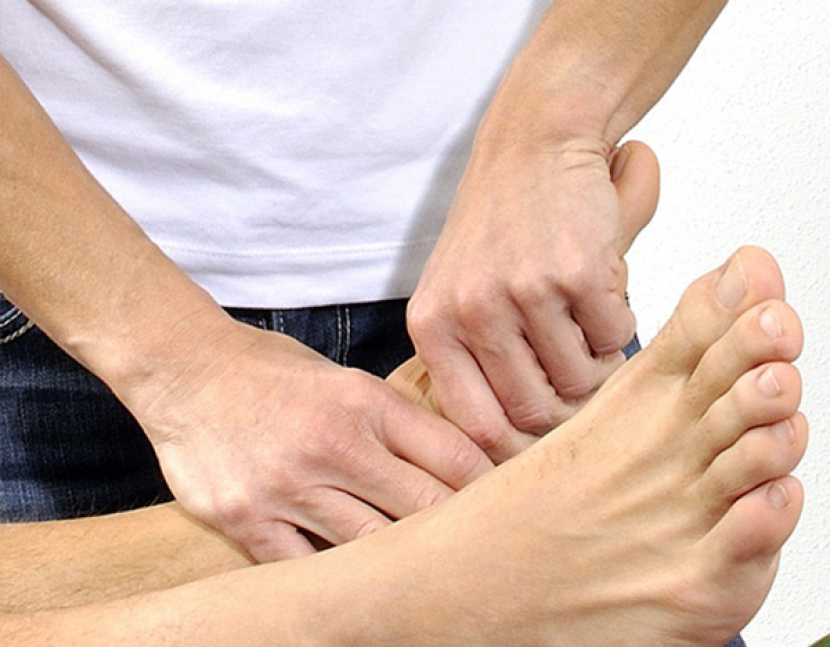 FISIO CAVIGLIA E PIEDE